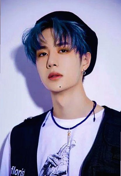 海角大神爆料：送姐姐包包后的甜蜜日常大揭秘