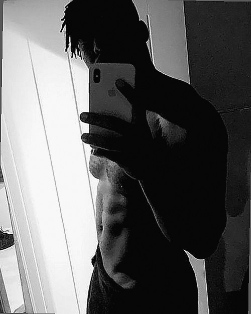 娱乐吃瓜君陈翔：风云人物的成长与影响力变迁