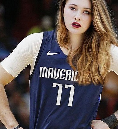 揭秘娱乐圈吃瓜黑料：从风口浪尖到幕后真相的时间线回顾